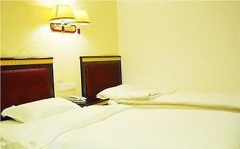 Hecheng Business Hotel 韶关 外观 照片